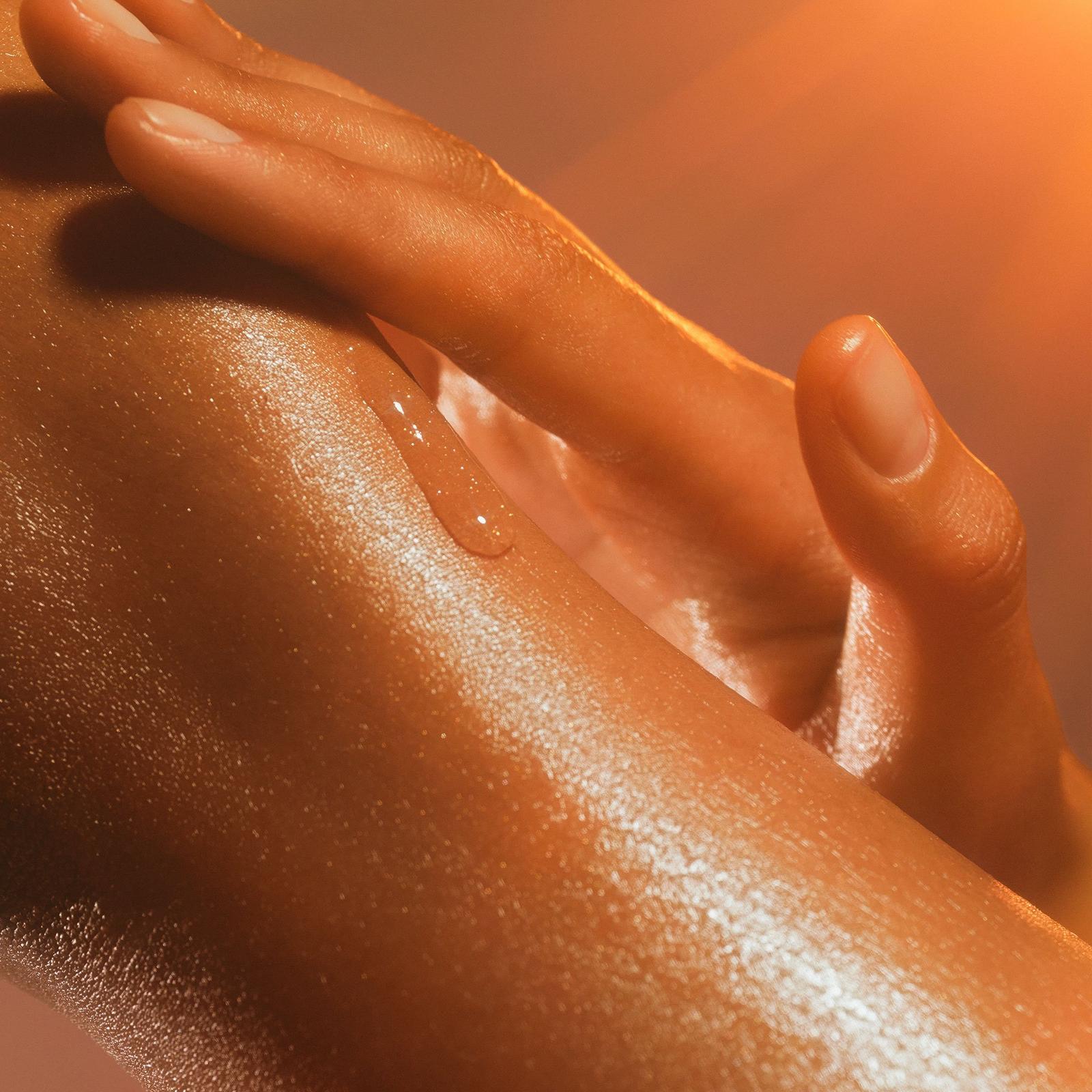 Sunscreen Body Oil Broad Spectrum SPF 50 - Santal Bloom