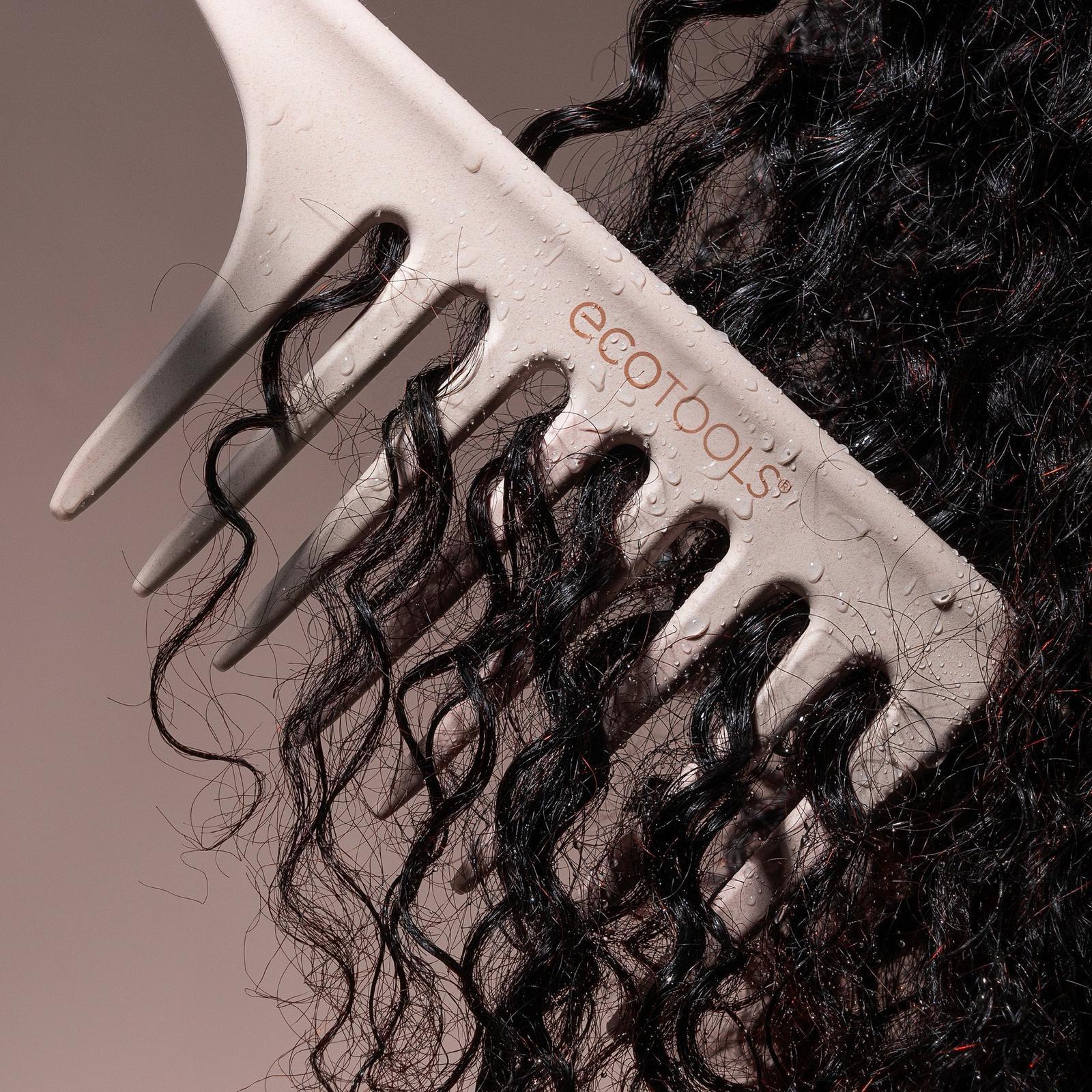 Wide Tooth Detangling Comb