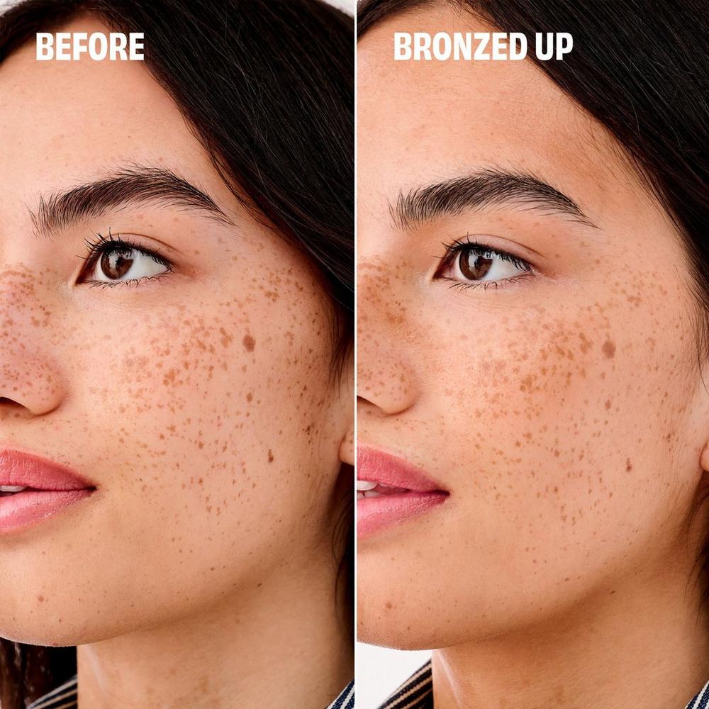 Hoola Matte Powder Bronzer - Medium