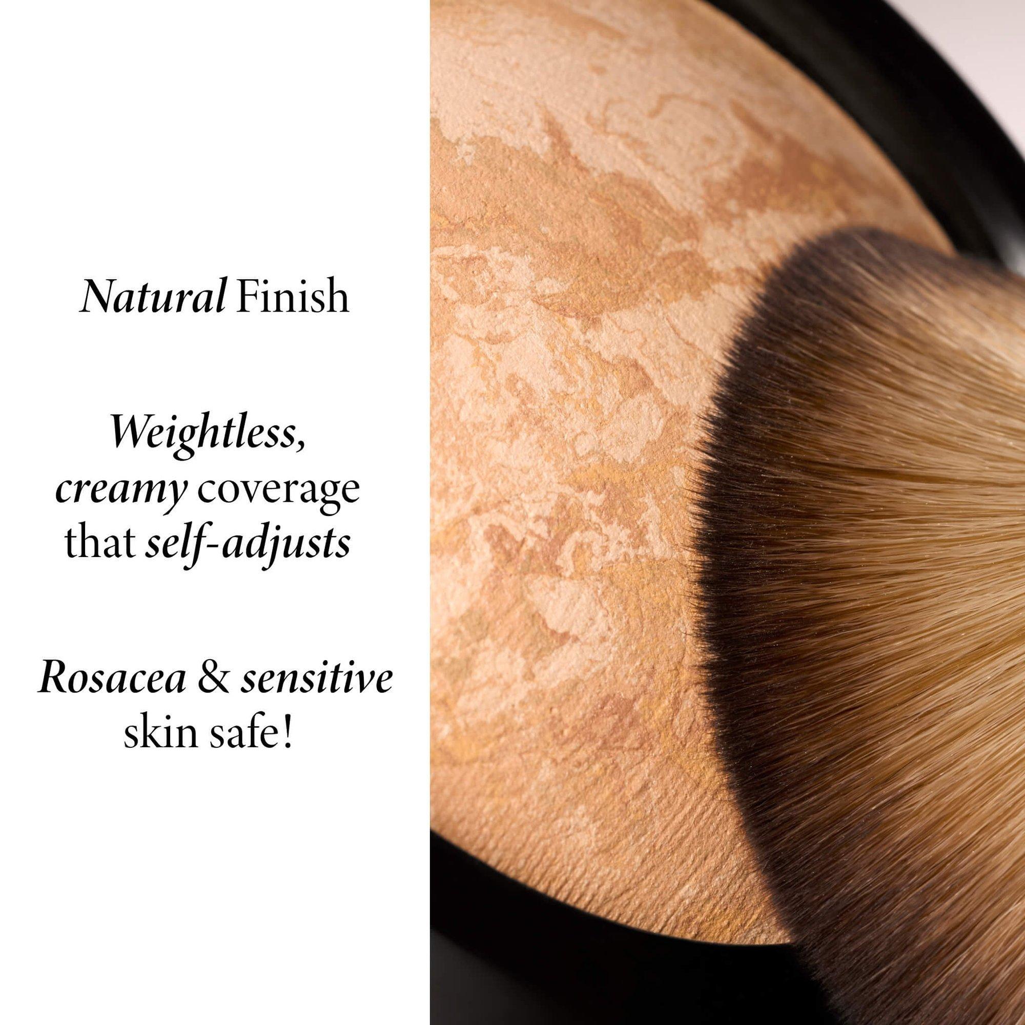Корректирующая тональная основа Laura Geller Baked Balance-n-Brighten, цвет: Глубокий — фото 5