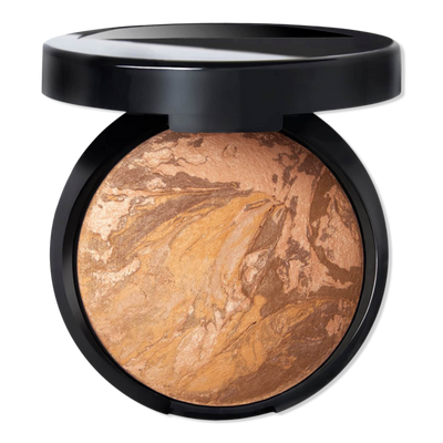 LAURA GELLER Baked Balance-n-Glow Illuminating Foundation