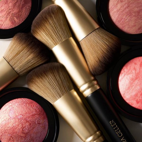 LAURA GELLER Angled Sculpting Blush Brush #6