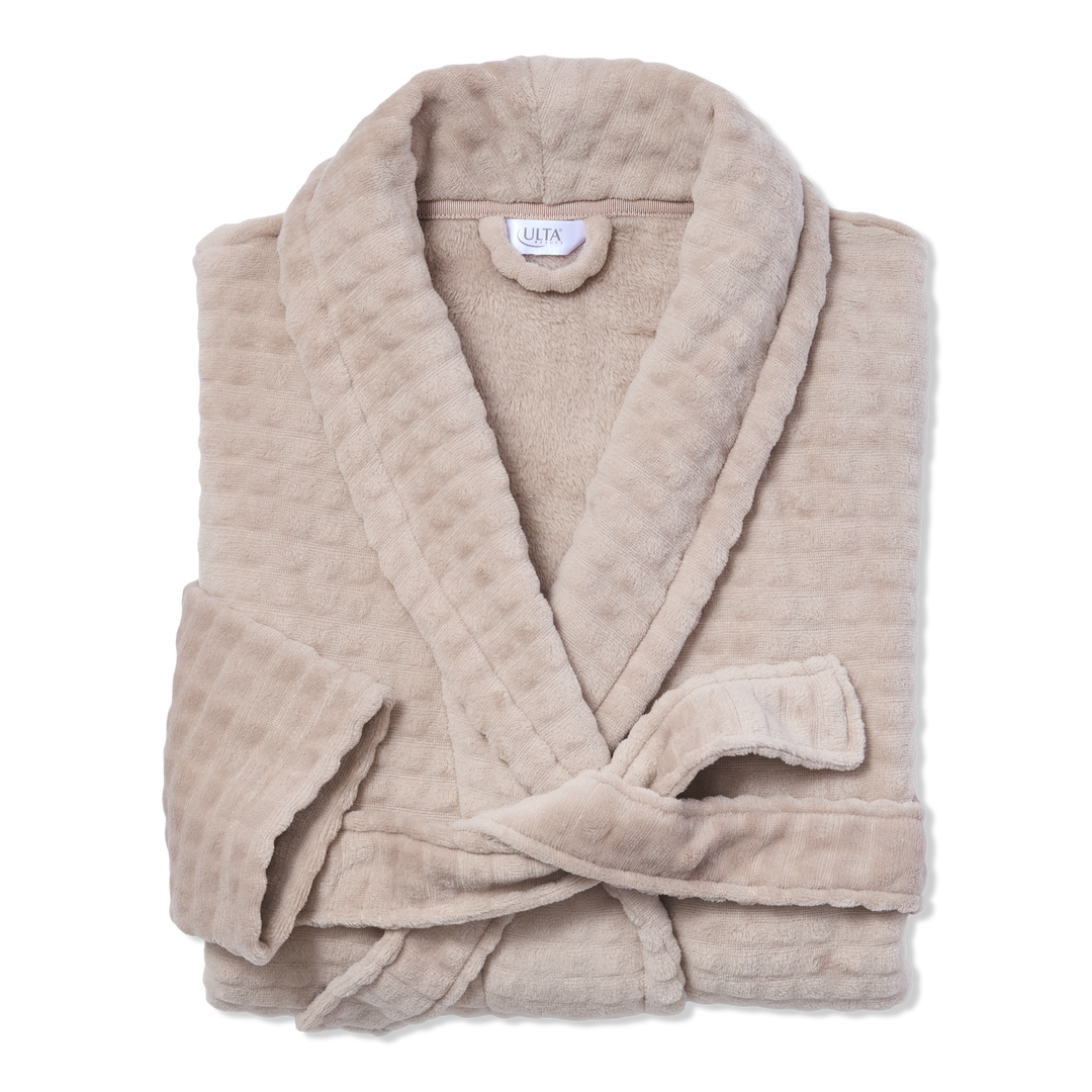 ULTA Beauty Collection Free Robe or Throw with select $75 fragrance purchase #1