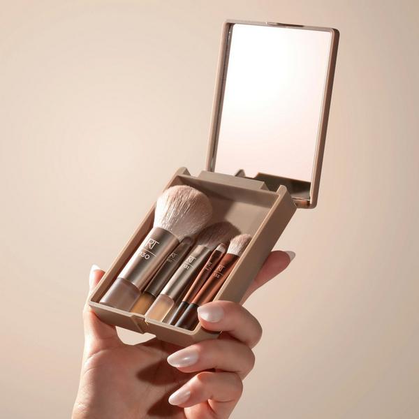 Real Techniques New Nudes 2.0 On-The-Glow Mini Brush Set + Mirrored Compact #5