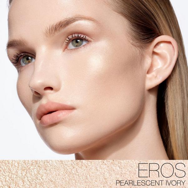 NARS Light Reflecting Luminizing Powder #3
