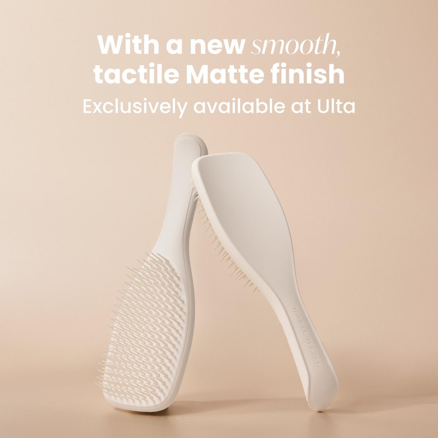 The Matte Ultimate Detangler - Porcelain Cream