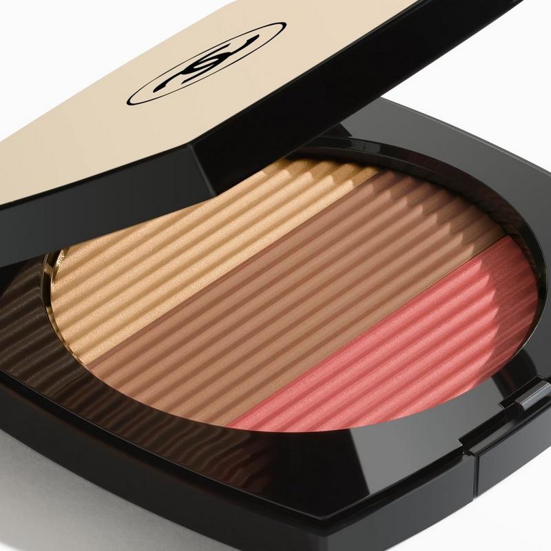 CHANEL - Medium Coral LES BEIGES Healthy Glow Sun-Kissed Powder