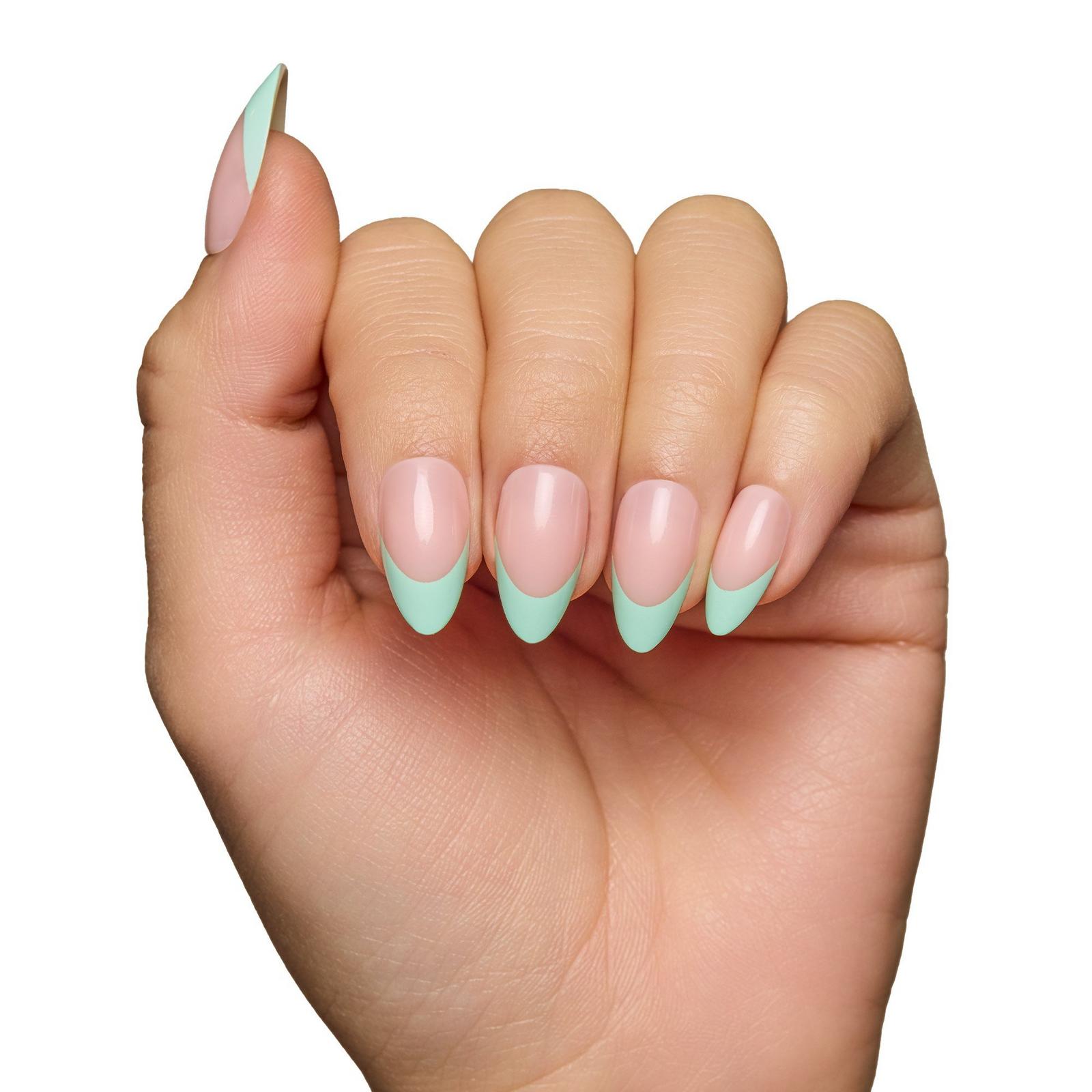 Pistachio Crème Press-On Nails