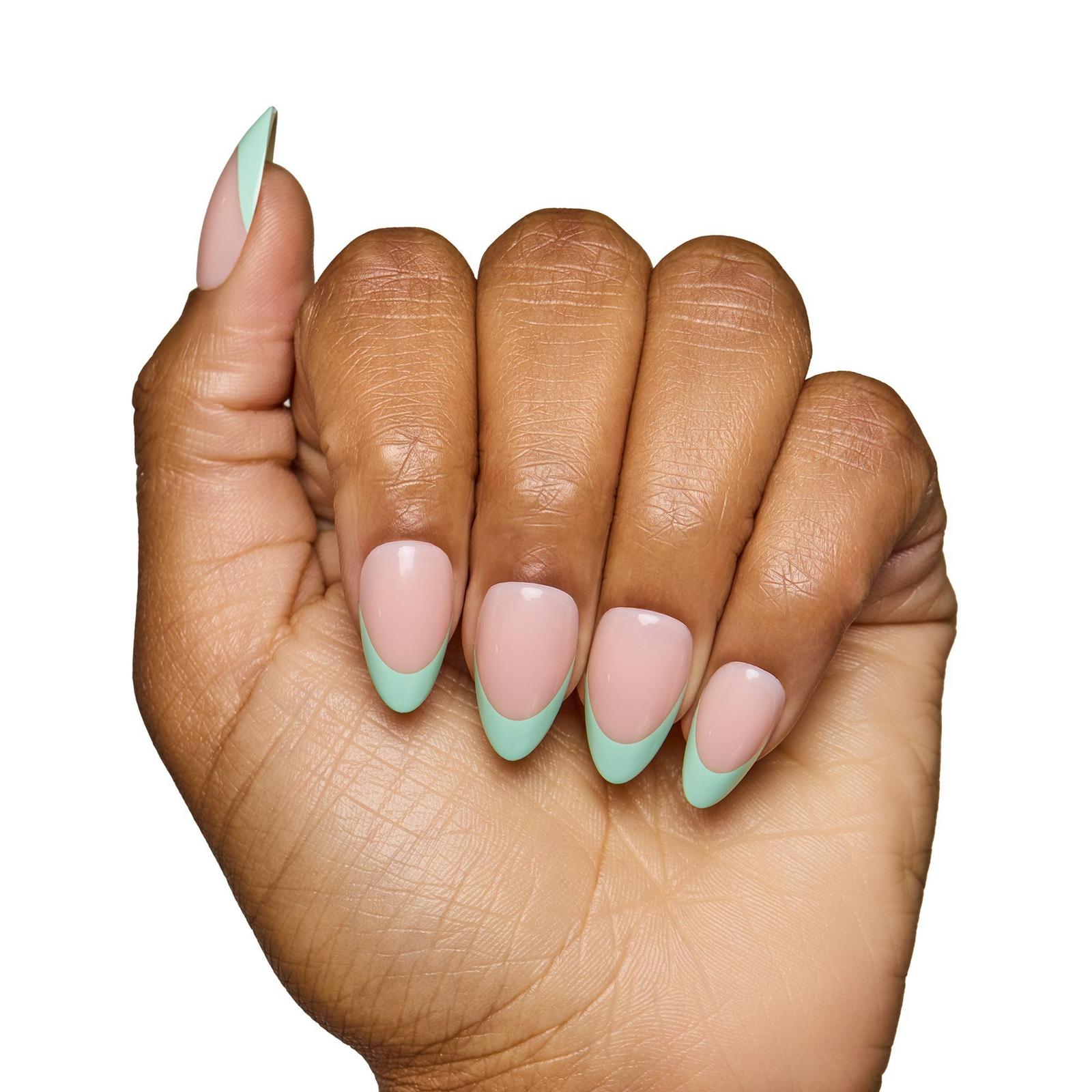 Pistachio Crème Press-On Nails