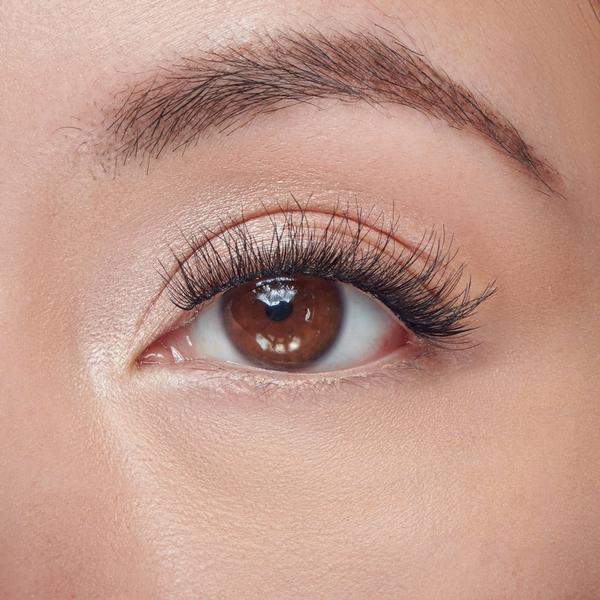 Kiss So Natural False Eyelashes #5