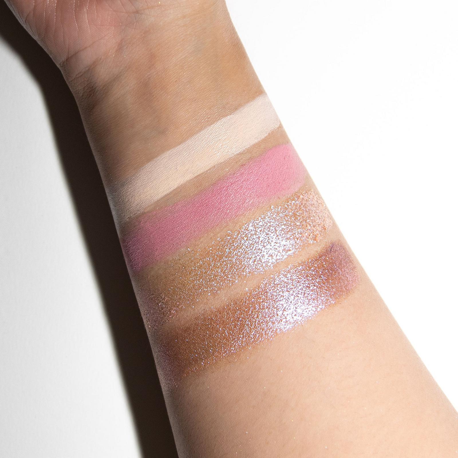 The Icons Minis Moment
