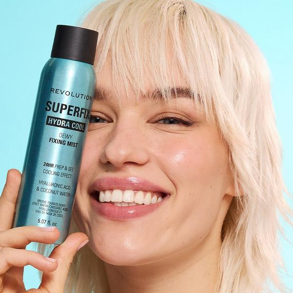 Revolution Beauty Superfix Hydra Cool Prep + Fix Continuous Fixing Mist #4