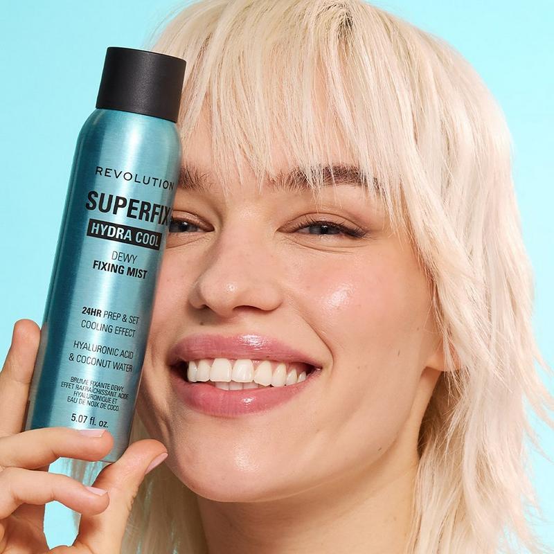 Revolution Beauty Superfix Hydra Cool Prep + Fix Continuous Fixing Mist #4
