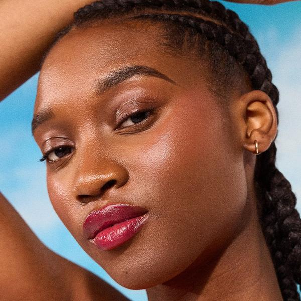 Revolution Beauty Superdewy Liquid Blush Burst #4