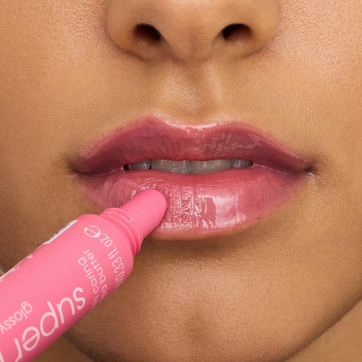 The Super Peptide Glossy Lip Treatment - 02 Pinkified!