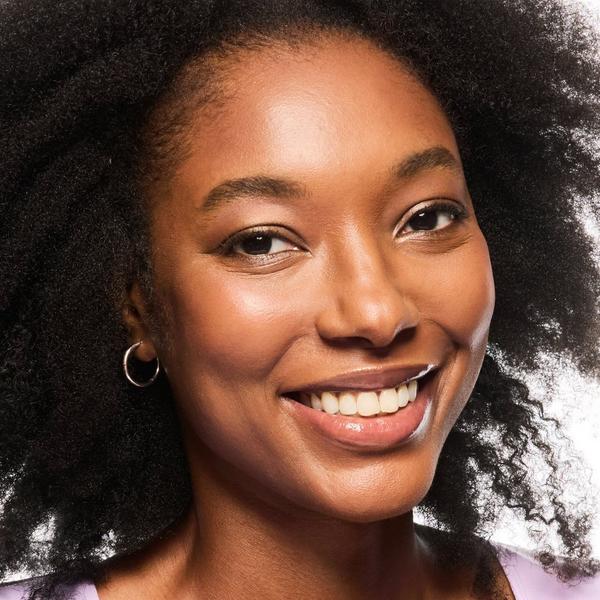 Essence Foundation Stick #4