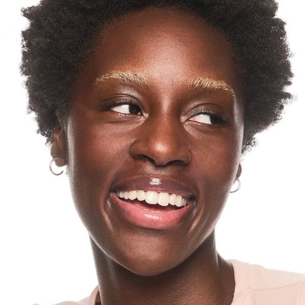 Essence Foundation Stick #4
