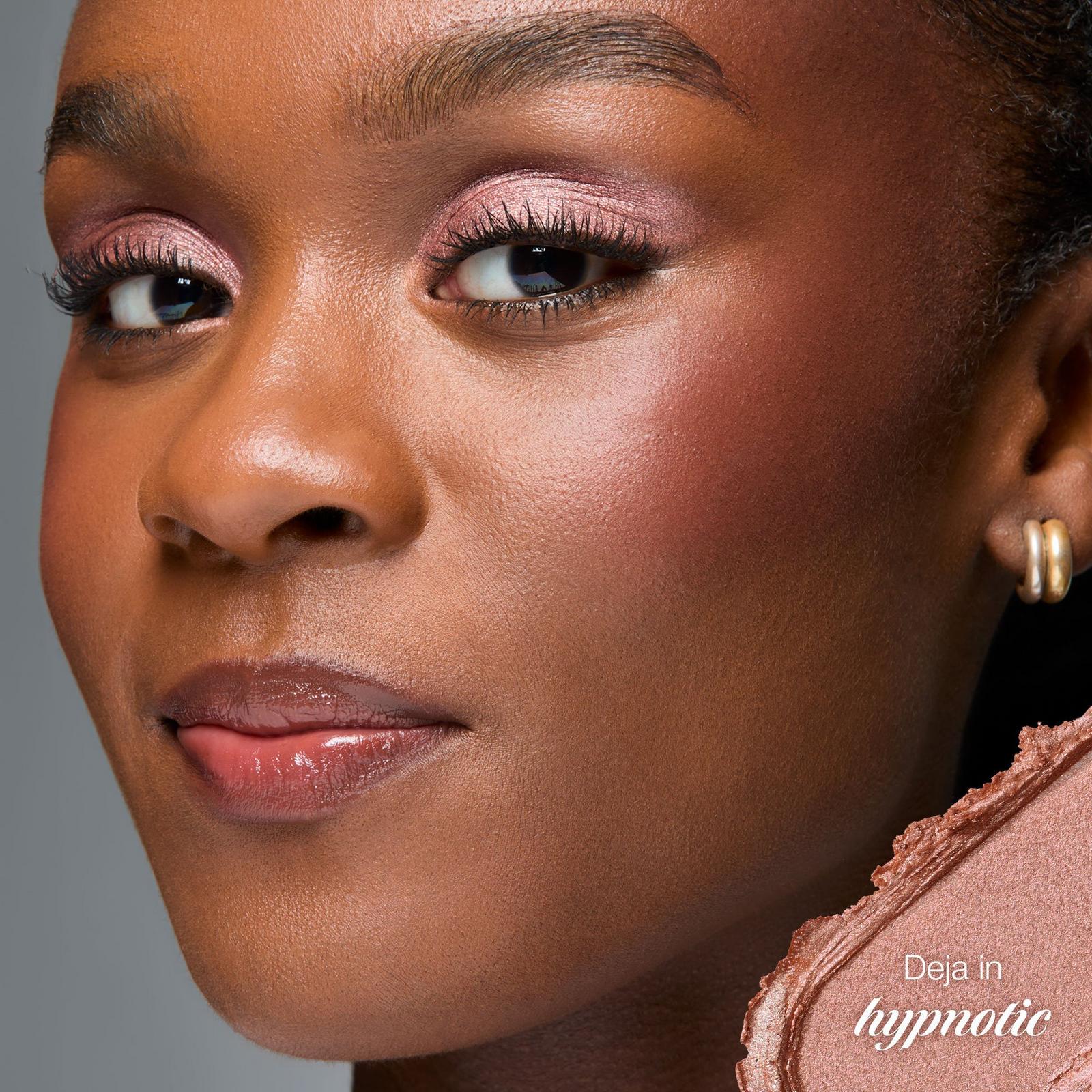 smolderEYES Shadow Liner - Hypnotic