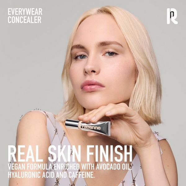 Rabanne Everywear 24-Hour Hydrating Radiant Serum Concealer #2
