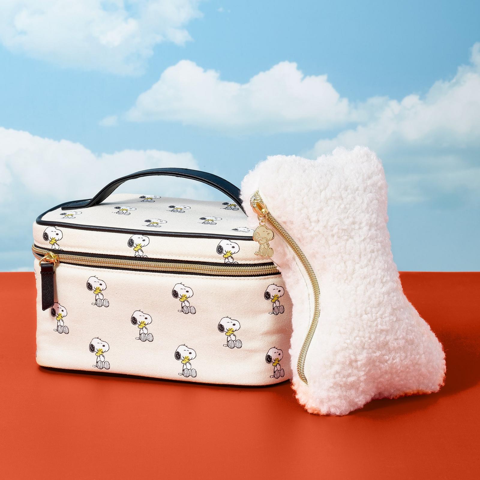 Peanuts x UBC Friends for Life Makeup Bag Set