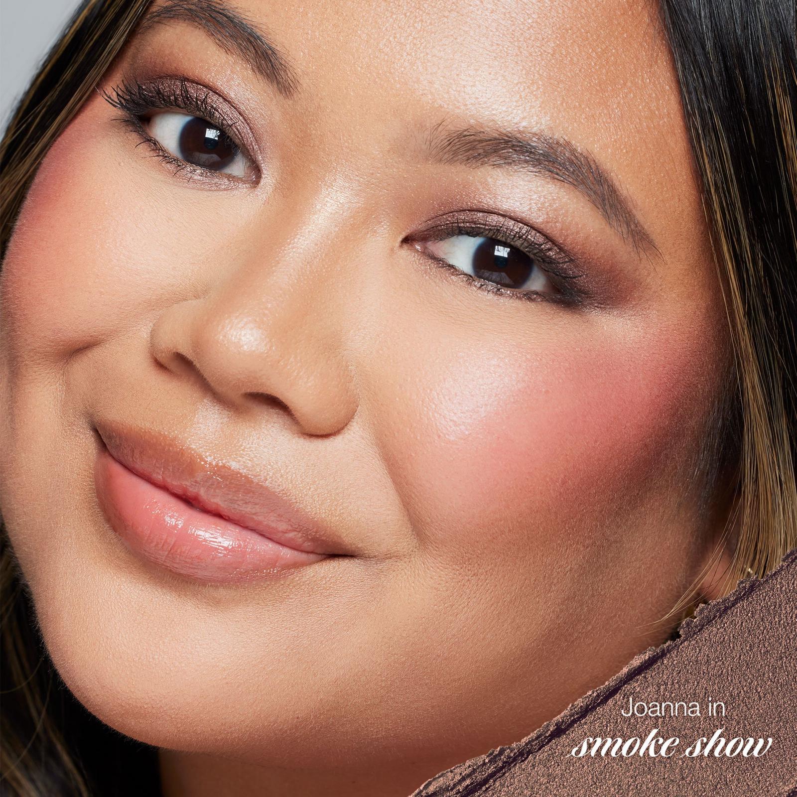 smolderEYES Shadow Liner - Smoke Show