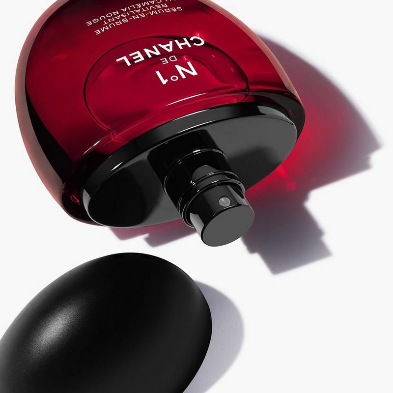 CHANEL - N°1 DE CHANEL SERUM-IN-MIST Protects - Soothes - Enhances