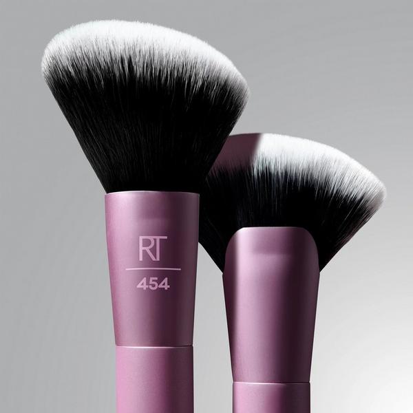 Real Techniques Angled Fan Dual-Sided Finishing Brush #6