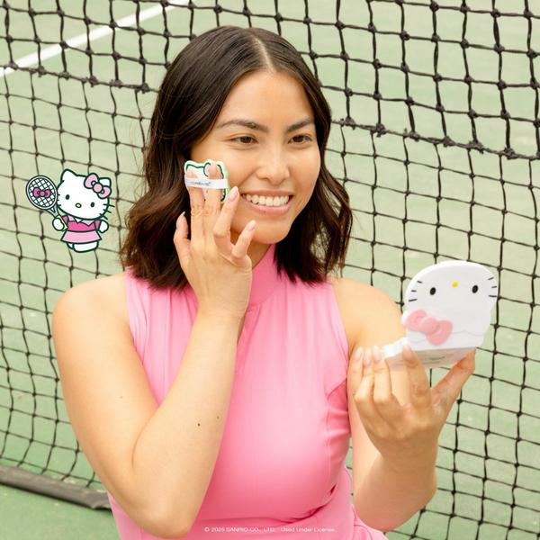 The Crème Shop Hello Kitty Mattifying Blotting Paper with Compact Mirror #5