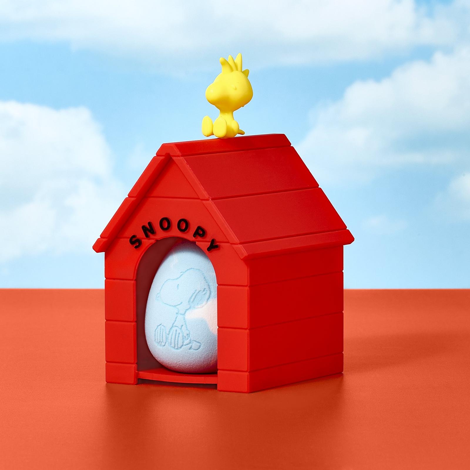 Peanuts x UBC Blend & Beagle Beauty Sponge Set