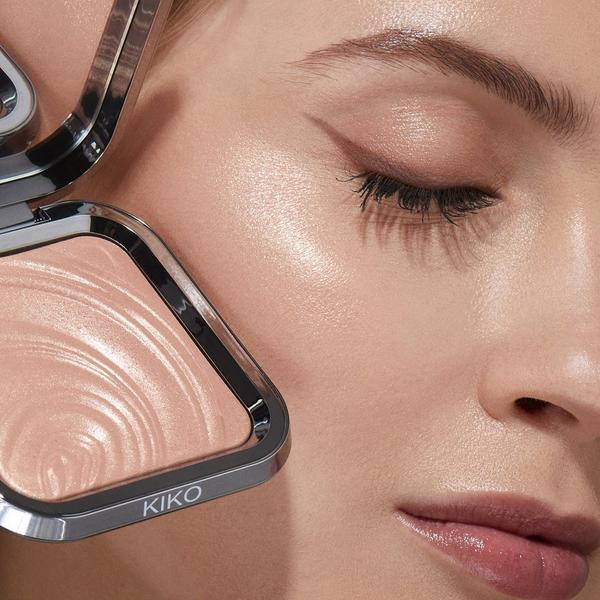 KIKO Milano Glow Fusion Intense Powder Highlighter #3