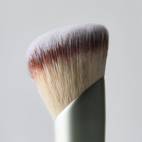 Versed Face Diffuser Multi-Tasking Brush #2