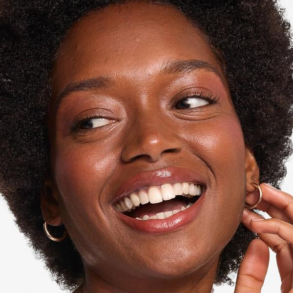 Revolution Beauty Skin Silk Bronzer Stick #4