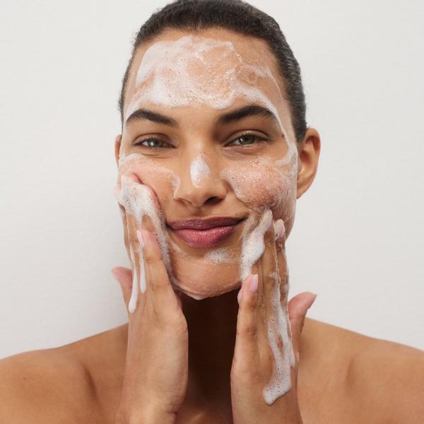 goop Daily Detox Foaming Cleanser #6
