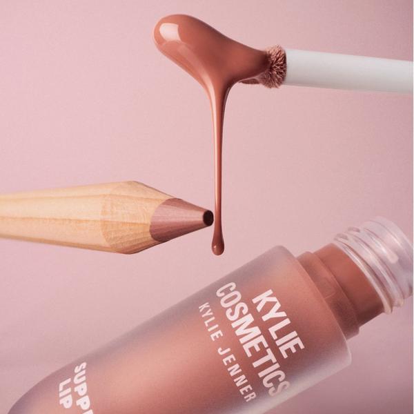 KYLIE COSMETICS Glossy Lip Kit #5