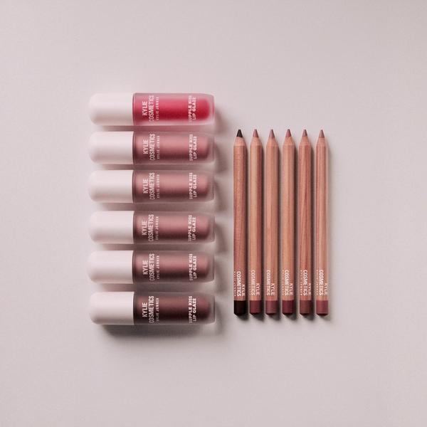 KYLIE COSMETICS Glossy Lip Kit #7