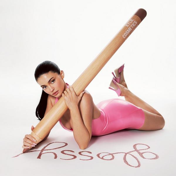 KYLIE COSMETICS Glossy Lip Kit #9