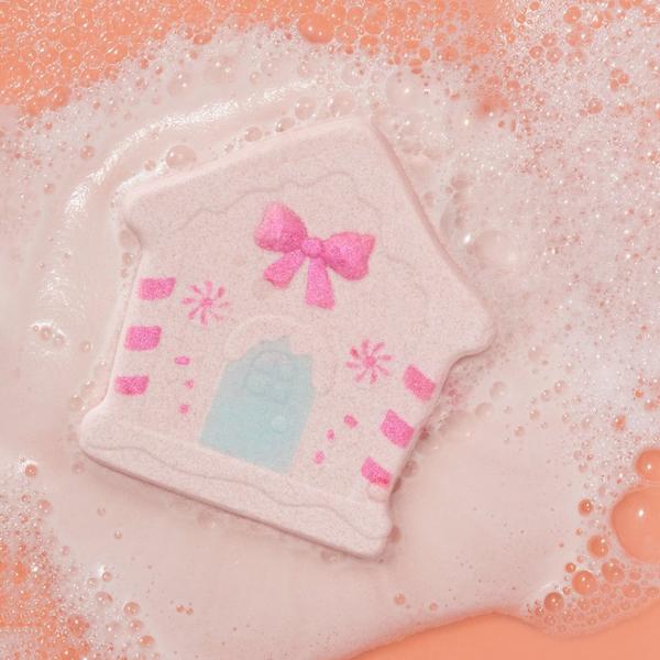 ULTA Beauty Collection Gingerbread House Bath Bomb Fizzer #3