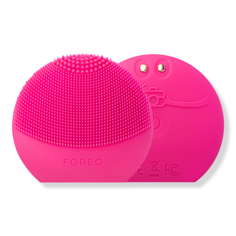 FOREO - Cherry Up! LUNA 4 Play Smart Facial Cleansing Massager