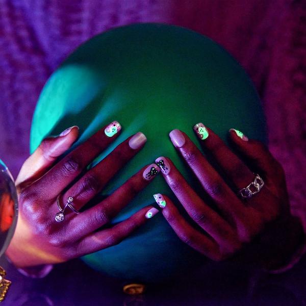 Kiss imPRESS Design Halloween Press On Nails - Cheeky #3