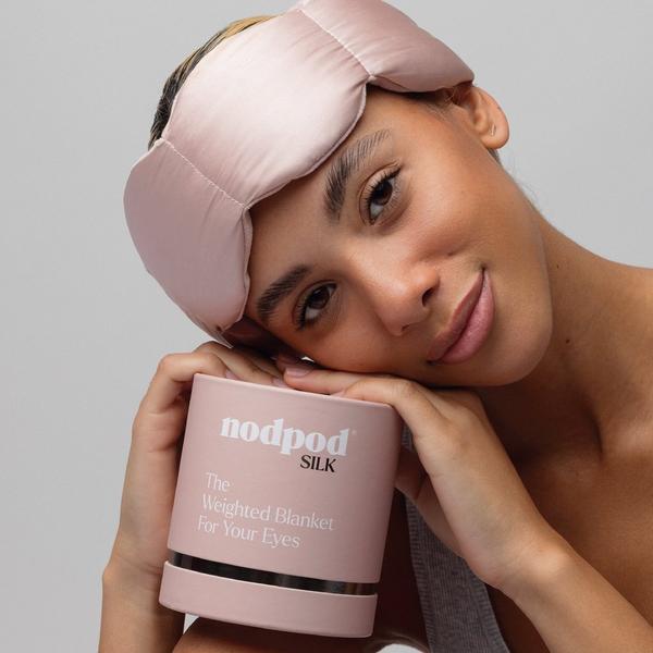 Nodpod The Silk Weighted Blanket For Your Eyes #8