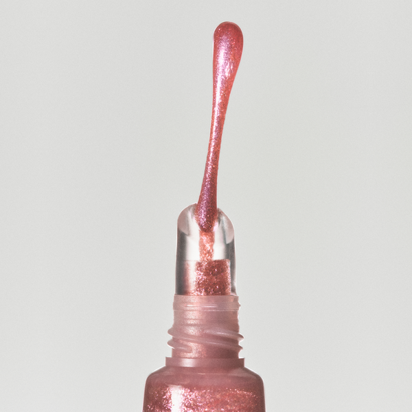 r.e.m. beauty On Your Collar Plumping Lipgloss #6