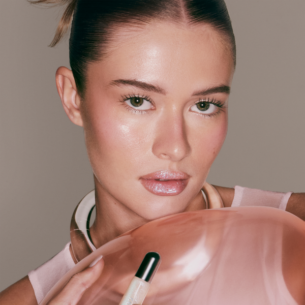 r.e.m. beauty On Your Collar Plumping Lipgloss #3