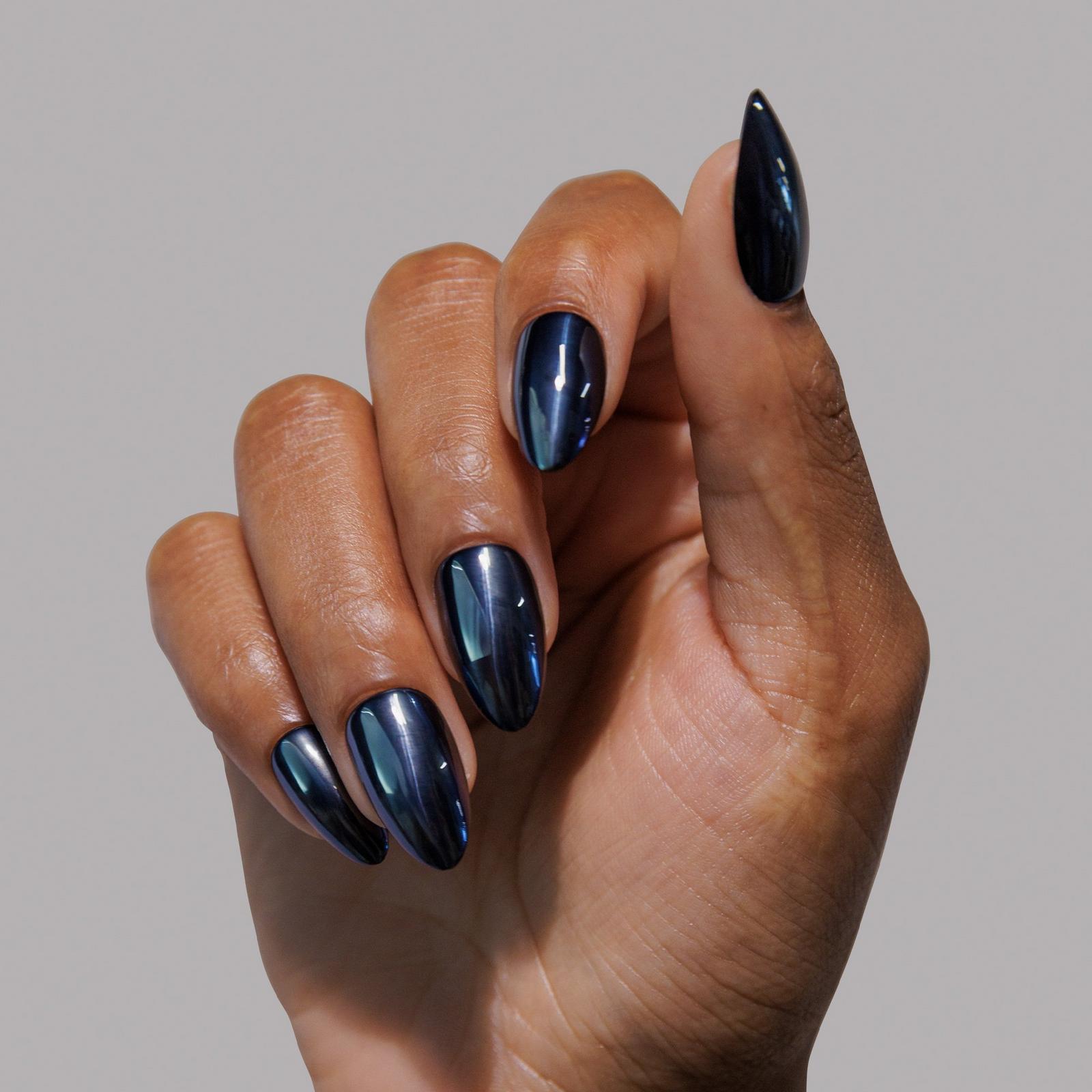 Black Metal Press-On Nails