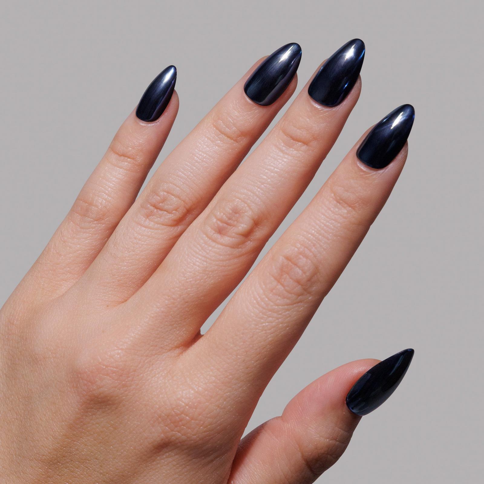Black Metal Press-On Nails