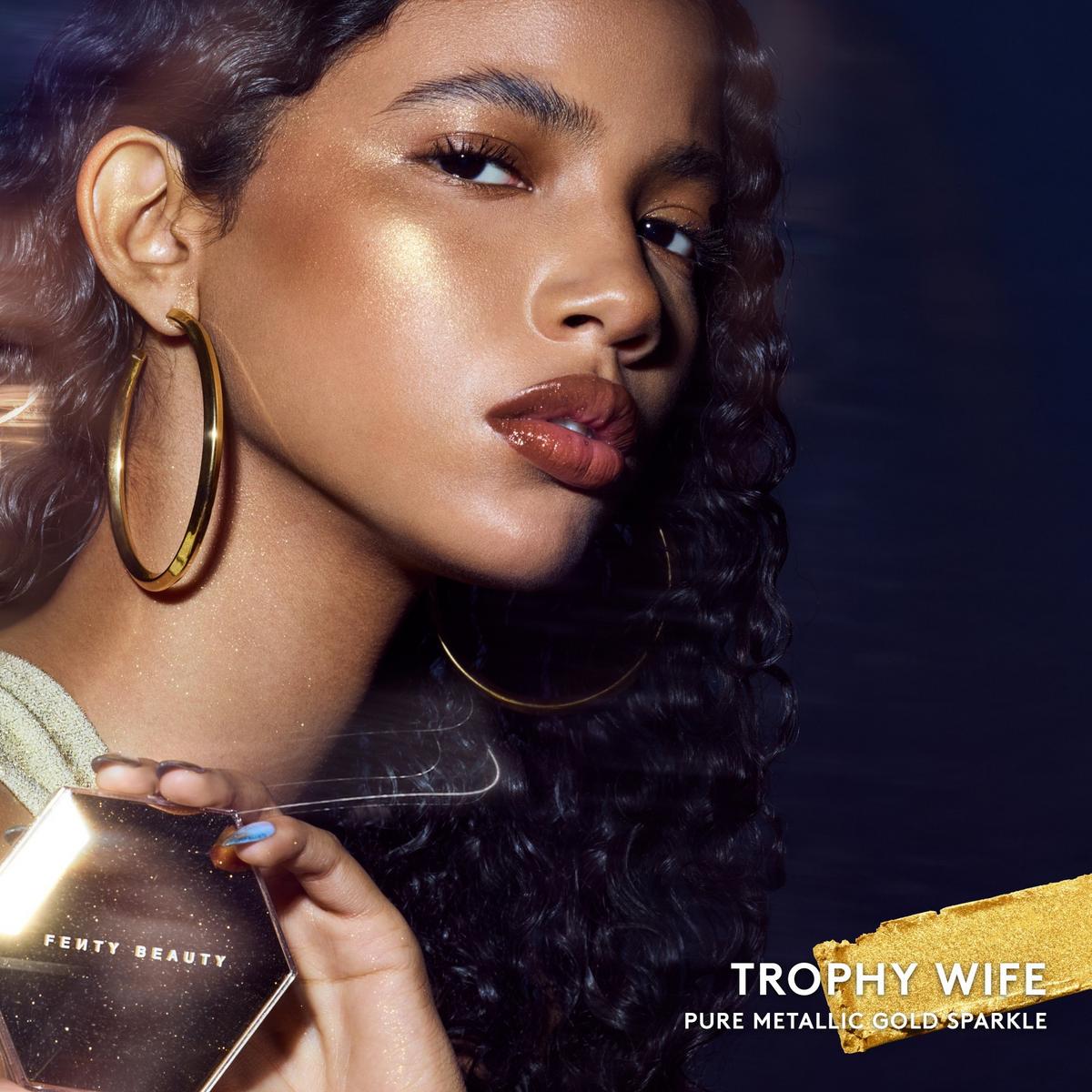 Diamond Bomb All-Over Diamond Veil - TROPHY WIFE