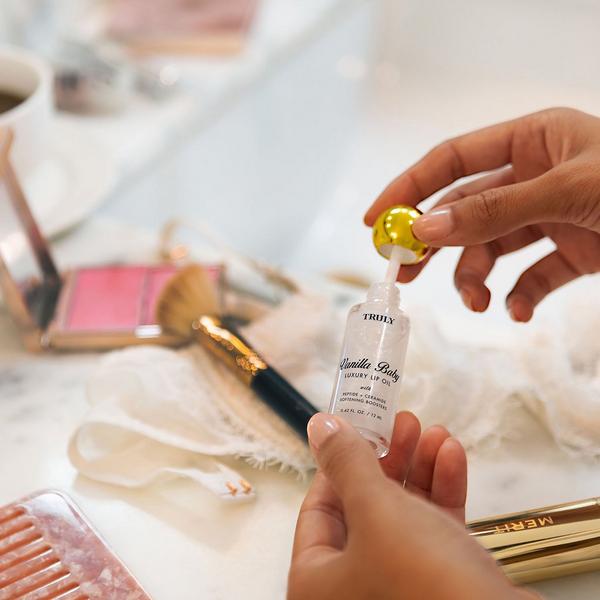 Truly Vanilla Baby Luxury Lip Oil #7