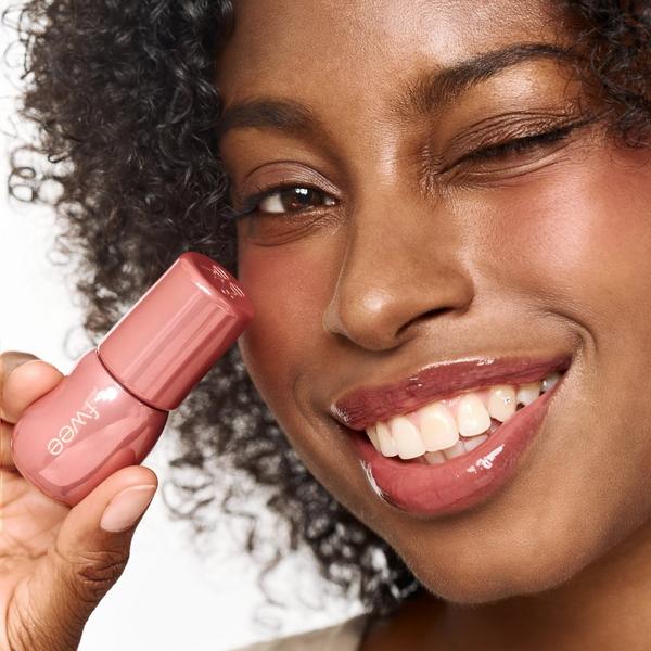 fwee 3D Voluming Gloss 70% #8
