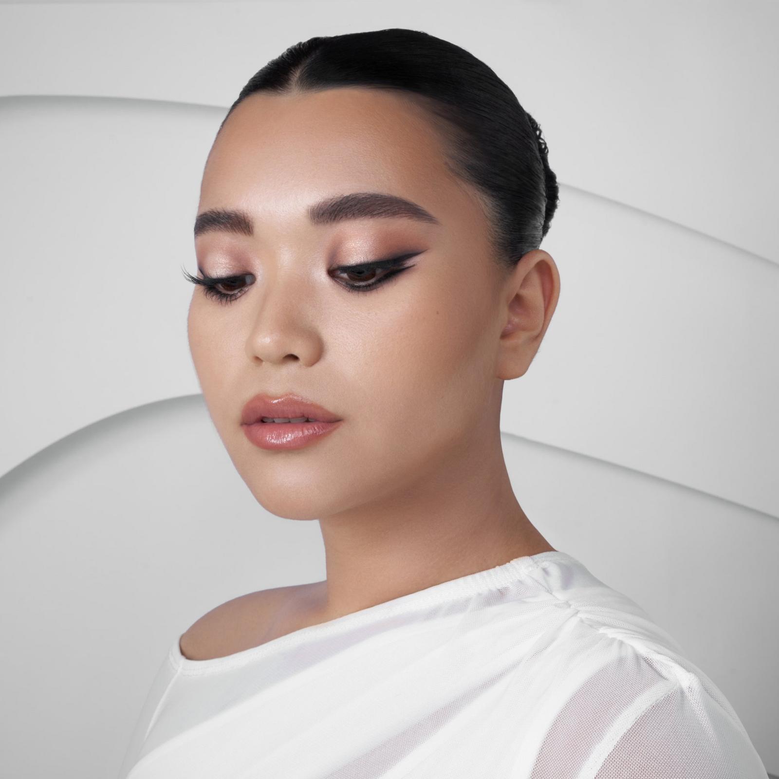 Eye Sculpt Texture & Tone Eyeshadow Palette - Soft