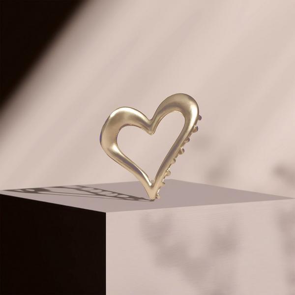 The Hair Edit Gilded Romance Heart Claw Clip #4