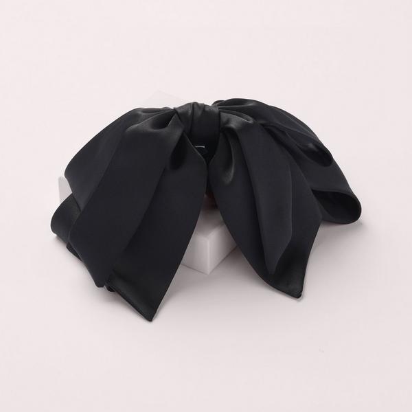 The Hair Edit Old Money Satin Bow Claw Clip #3